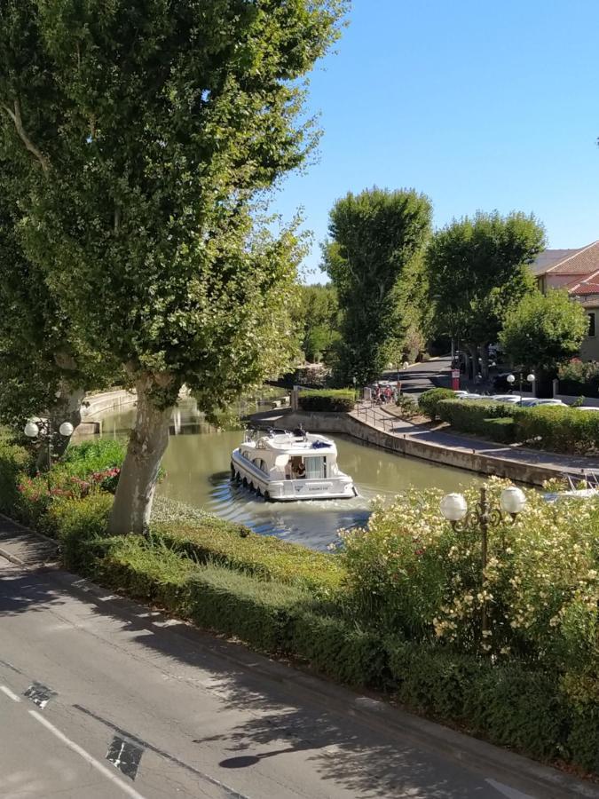 Appartement Avec Balcon, Bord Du Canal, Wifi. Narbonne Bagian luar foto