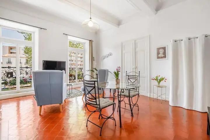 Appartement Avec Balcon, Bord Du Canal, Wifi. Narbonne Bagian luar foto