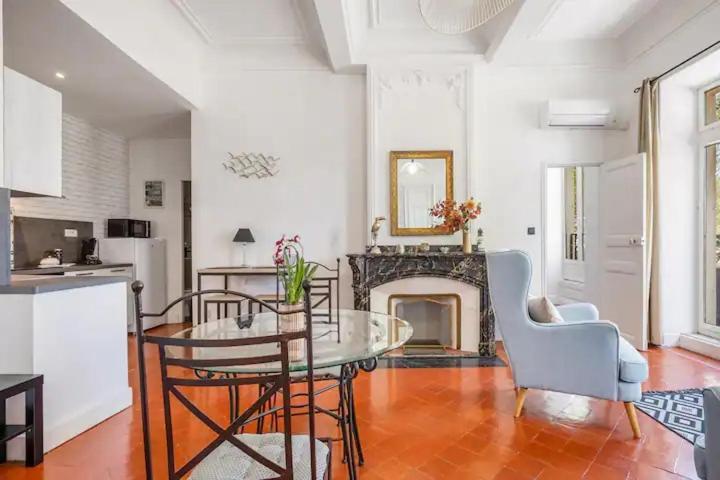 Appartement Avec Balcon, Bord Du Canal, Wifi. Narbonne Bagian luar foto